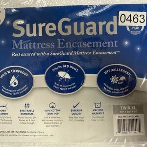 Twin XL (9-12 in. Deep) SureGuard Mattress Encasement - 100% Bed Bug Waterproof,